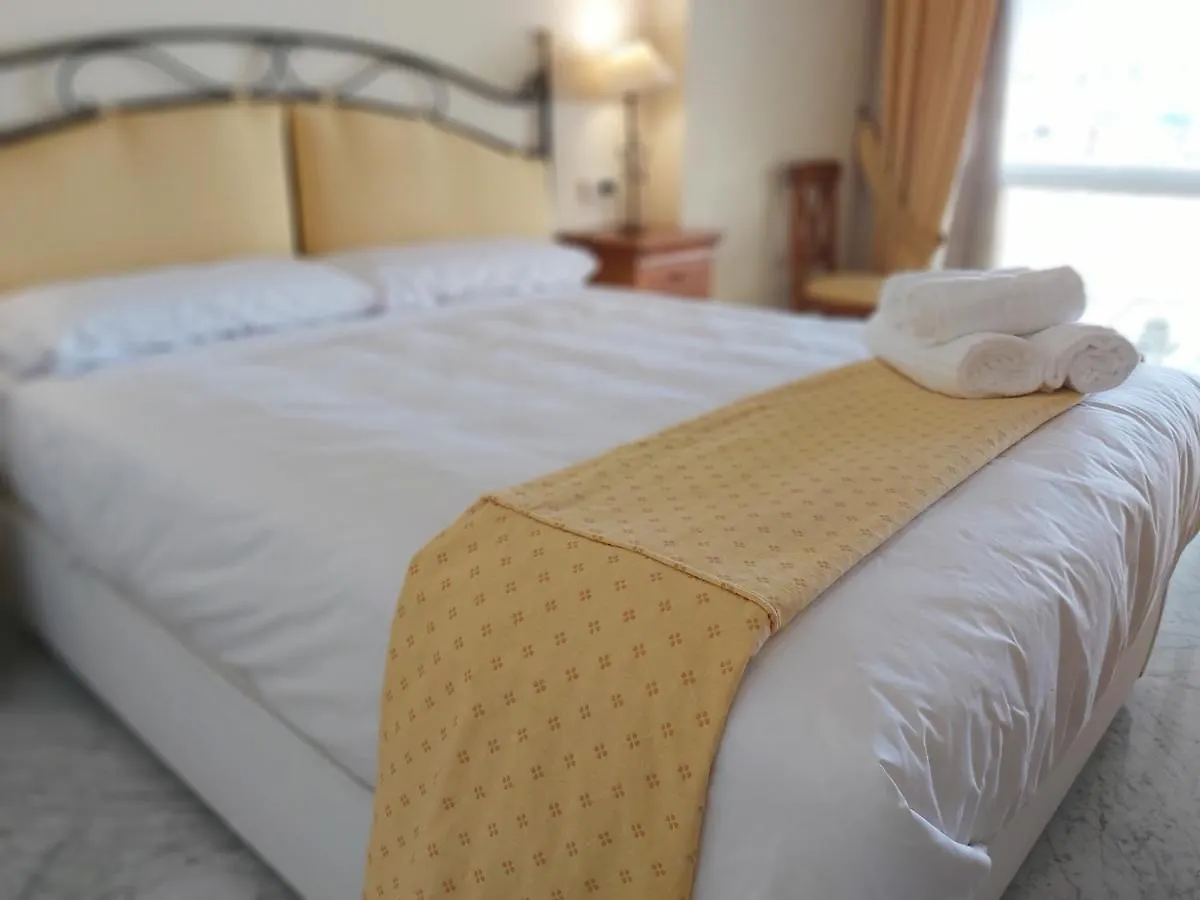 Del Parque Flats - Puerto Marina Lägenhet Benalmádena Spanien